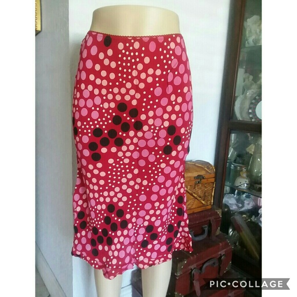 Dresses & Skirts - Skirt 💖